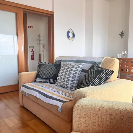 Hortaskyline Apartment